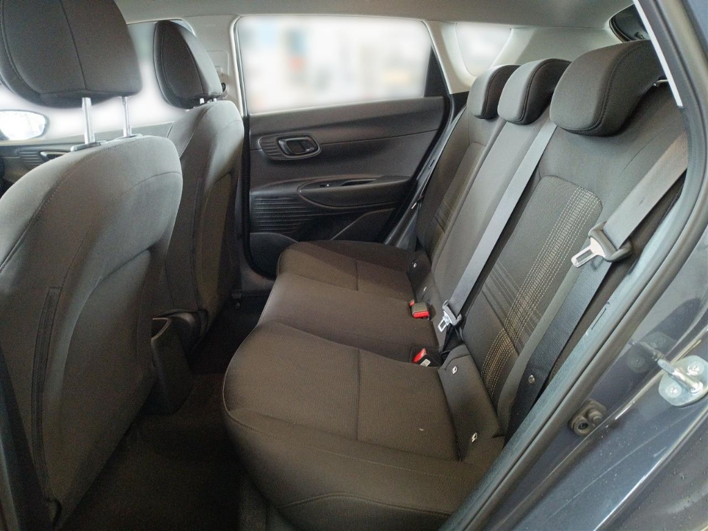 Fahrzeugabbildung Hyundai BAYON FL 1.0 T-GDI MT MY25 Select Navi Apple CarPlay Android Auto Fahrerprofil Musikstreaming