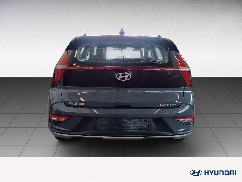 Fahrzeugabbildung Hyundai BAYON FL 1.0 T-GDI MT MY25 Select Navi Apple CarPlay Android Auto Fahrerprofil Musikstreaming