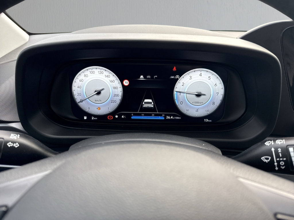Fahrzeugabbildung Hyundai i20 1.0 T-GDi Trend SHZ NAVI R-Cam PDC Bluetooth