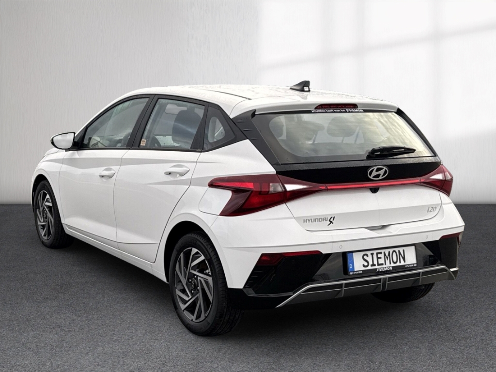 Fahrzeugabbildung Hyundai i20 1.0 T-GDi Trend SHZ NAVI R-Cam PDC Bluetooth