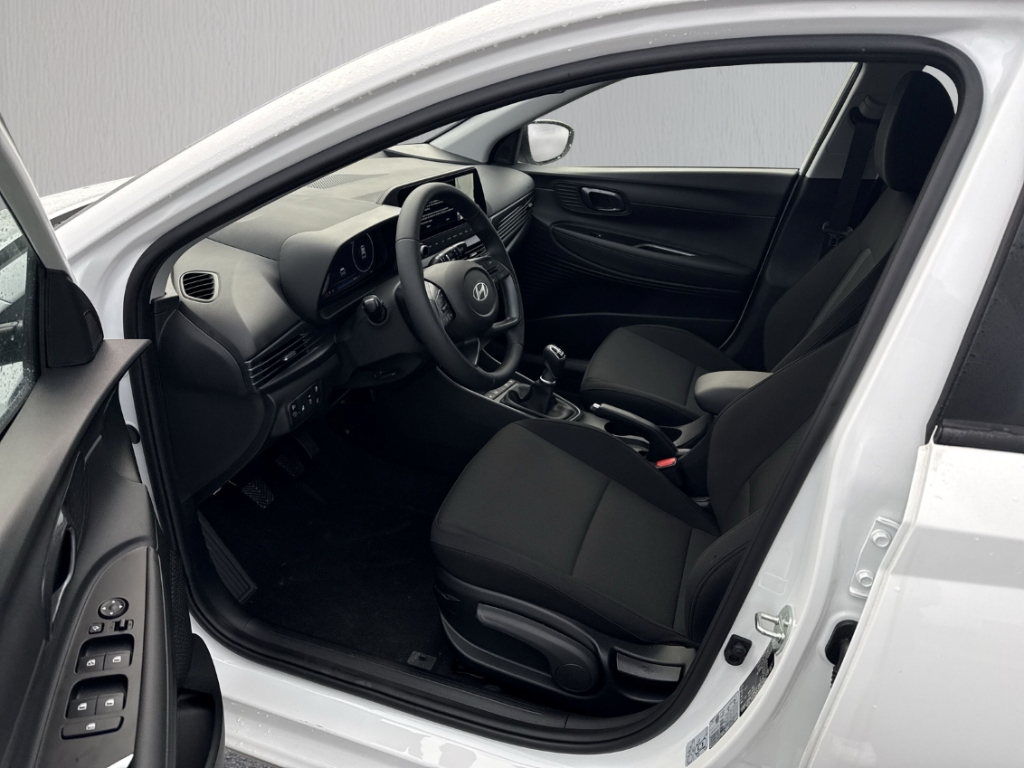 Fahrzeugabbildung Hyundai i20 1.0 T-GDi Trend SHZ NAVI R-Cam PDC Bluetooth