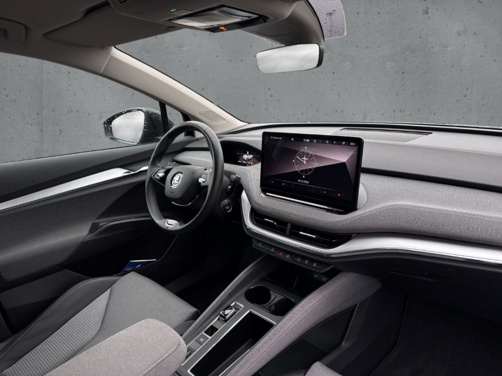 Fahrzeugabbildung SKODA Enyaq iV 50 Loft Navi Tempo PDC Kamera SmartLink