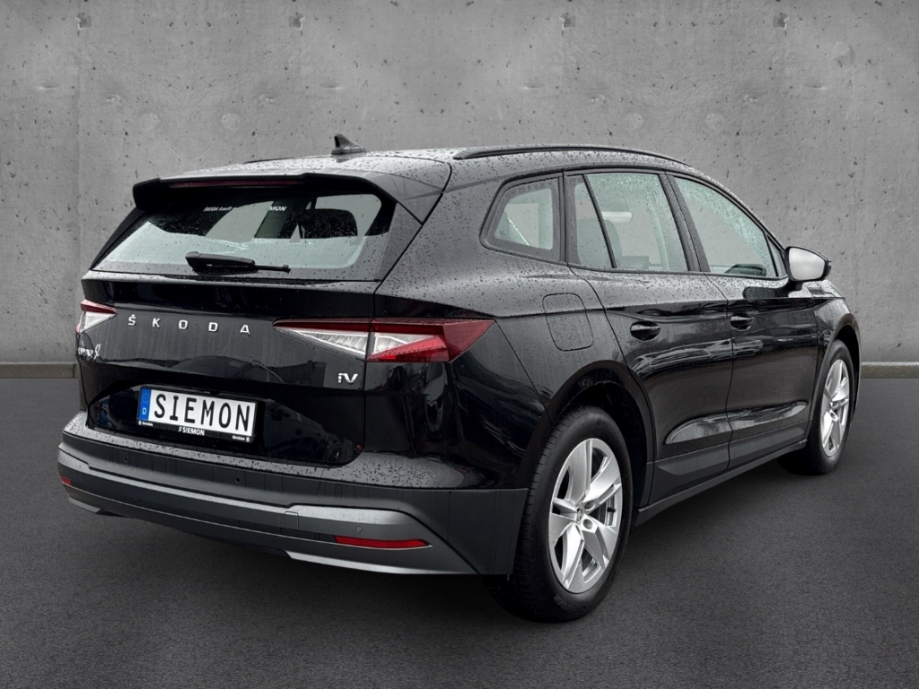 Fahrzeugabbildung SKODA Enyaq iV 50 Loft Navi Tempo PDC Kamera SmartLink