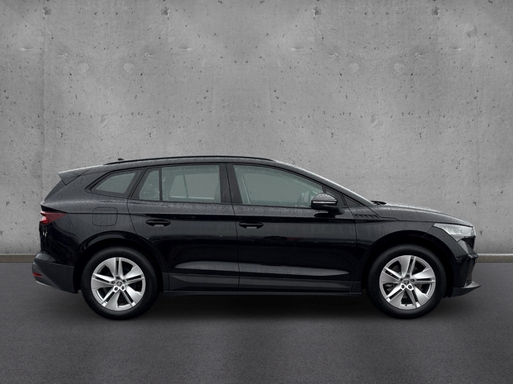 Fahrzeugabbildung SKODA Enyaq iV 50 Loft Navi Tempo PDC Kamera SmartLink