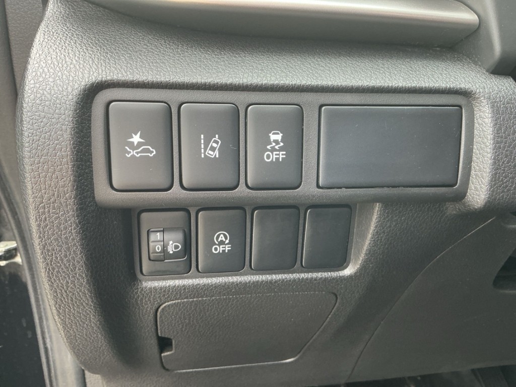 Fahrzeugabbildung Mitsubishi Eclipse Cross 1.5 MIVEC Active AHK SHZ RFK LM Tempomat
