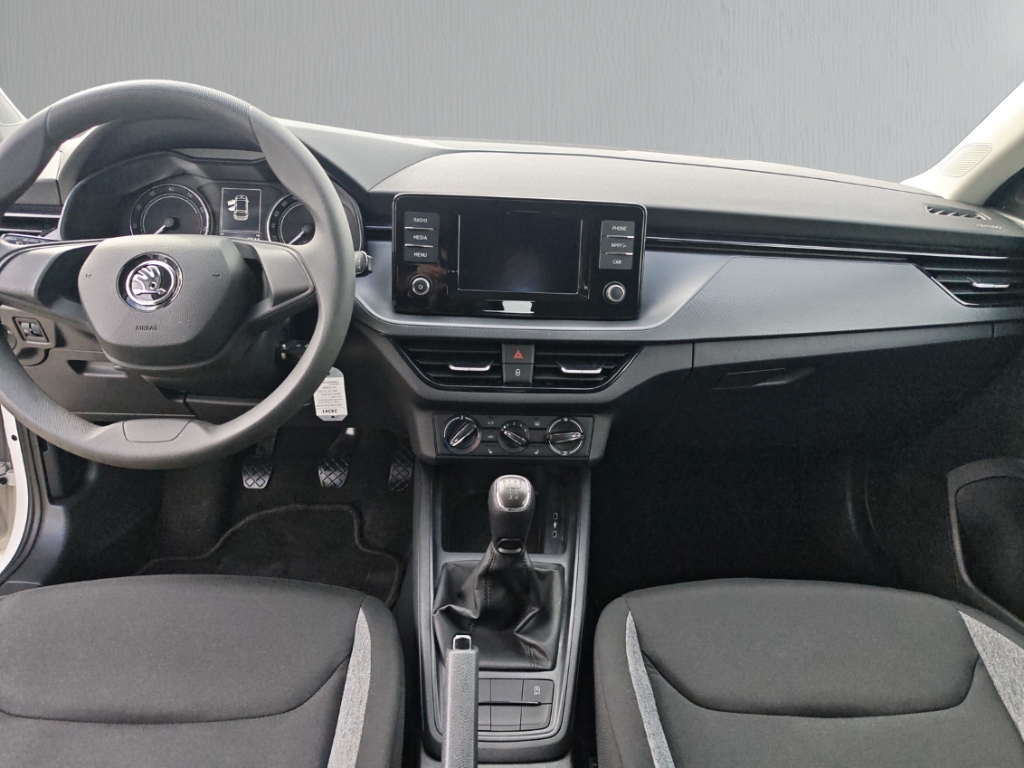 Fahrzeugabbildung SKODA Scala 1.0 TSI Cool Plus Klima PDC SHZ LM16
