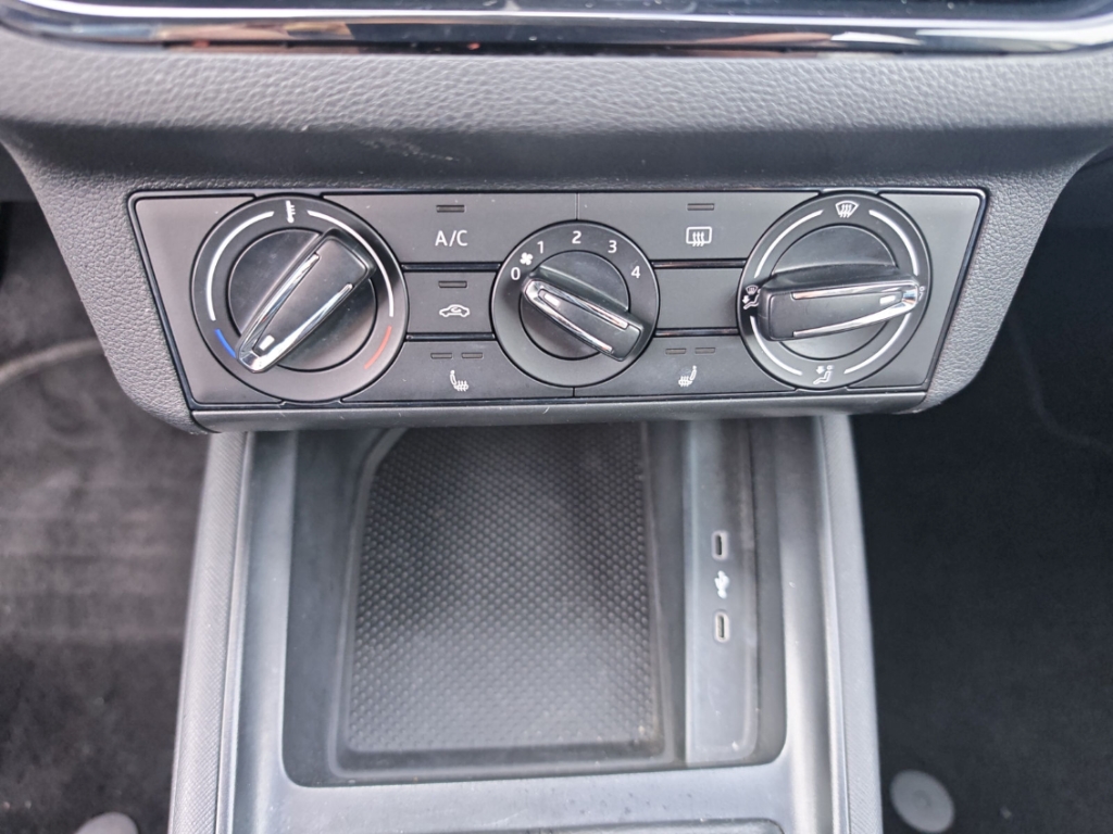 Fahrzeugabbildung SKODA Scala 1.0 TSI Cool Plus Klima PDC SHZ LM16