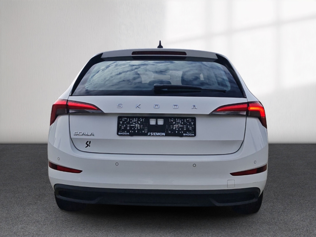 Fahrzeugabbildung SKODA Scala 1.0 TSI Cool Plus Klima PDC SHZ LM16