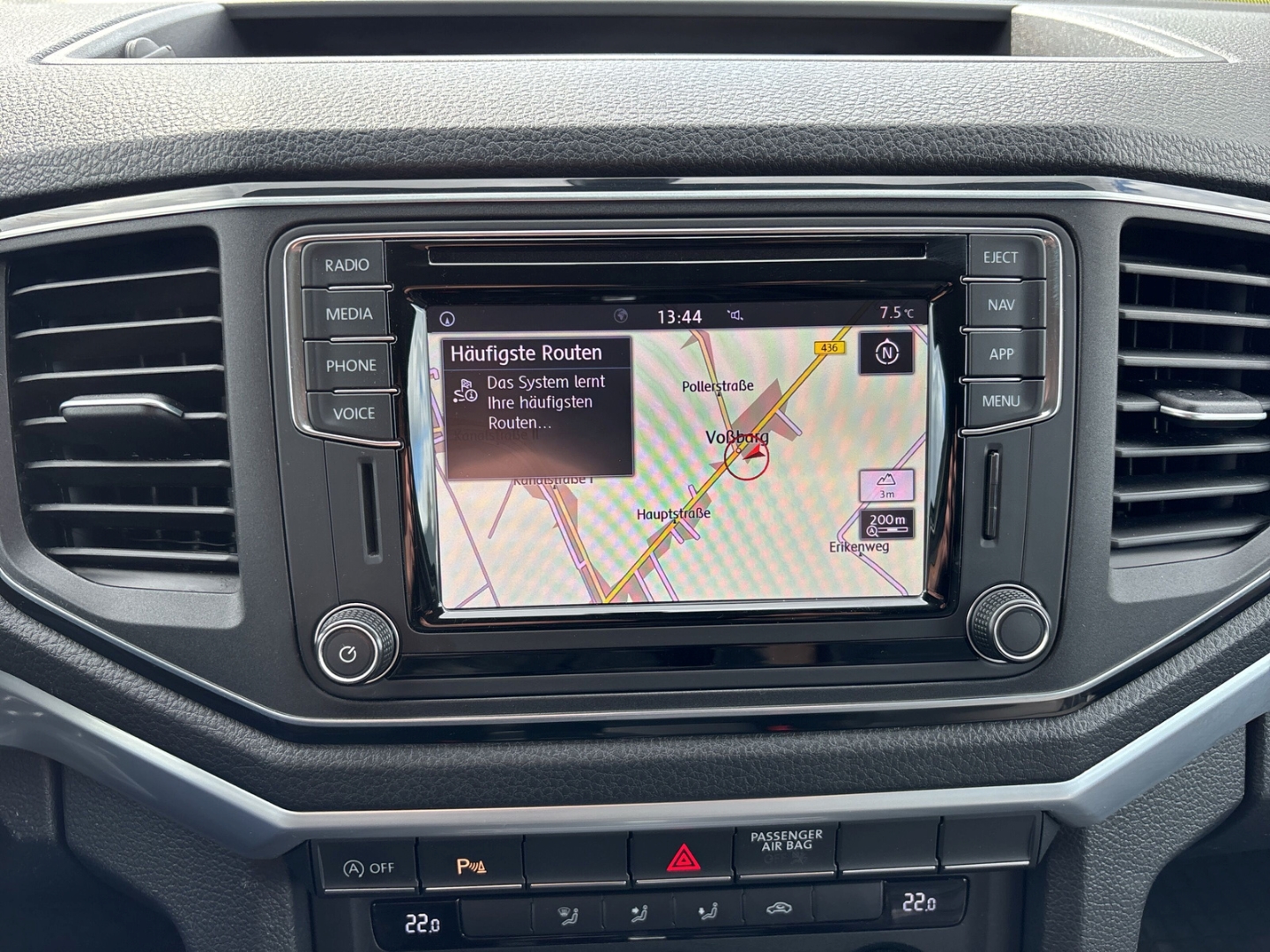 Fahrzeugabbildung Volkswagen Amarok Highline 4Motion DoKa 3.0 V6 Hardtop LED Leiste AHK SHZ