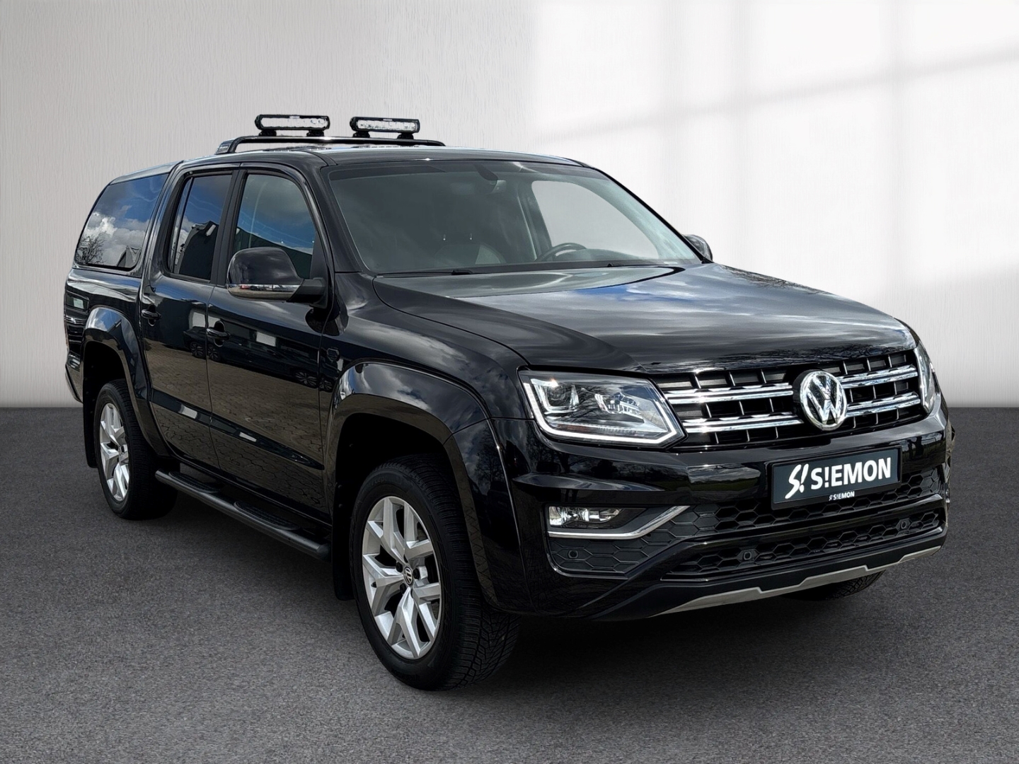 Fahrzeugabbildung Volkswagen Amarok Highline 4Motion DoKa 3.0 V6 Hardtop LED Leiste AHK SHZ