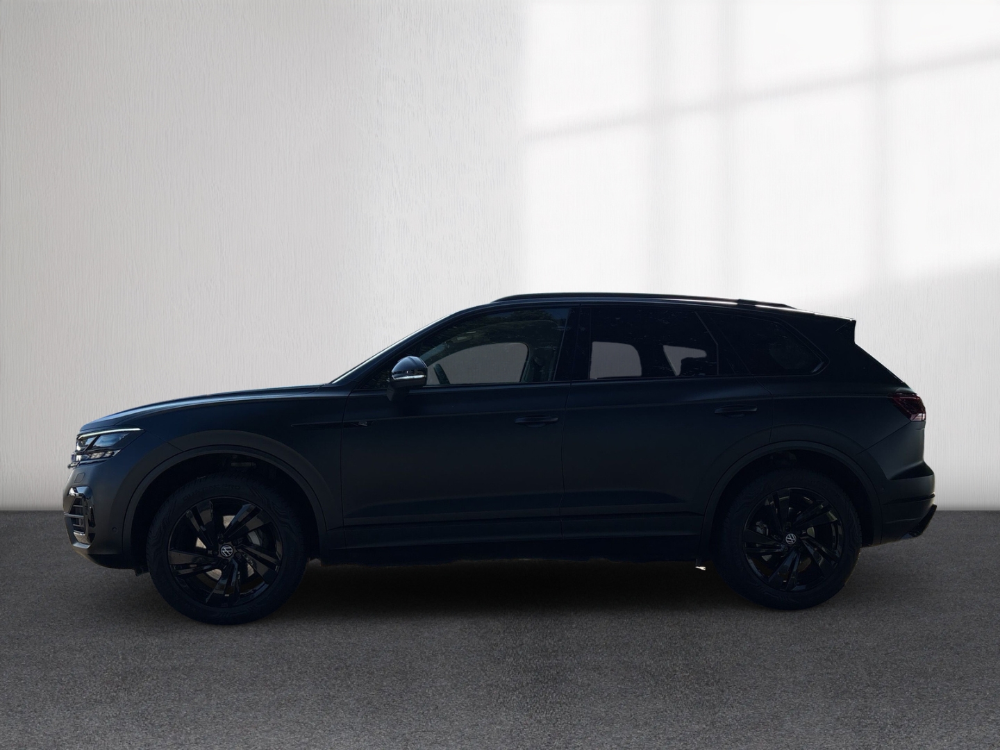 Fahrzeugabbildung Volkswagen Touareg Elegance 4Motion 3.0 V6 Navi Kam PDC Standheizung
