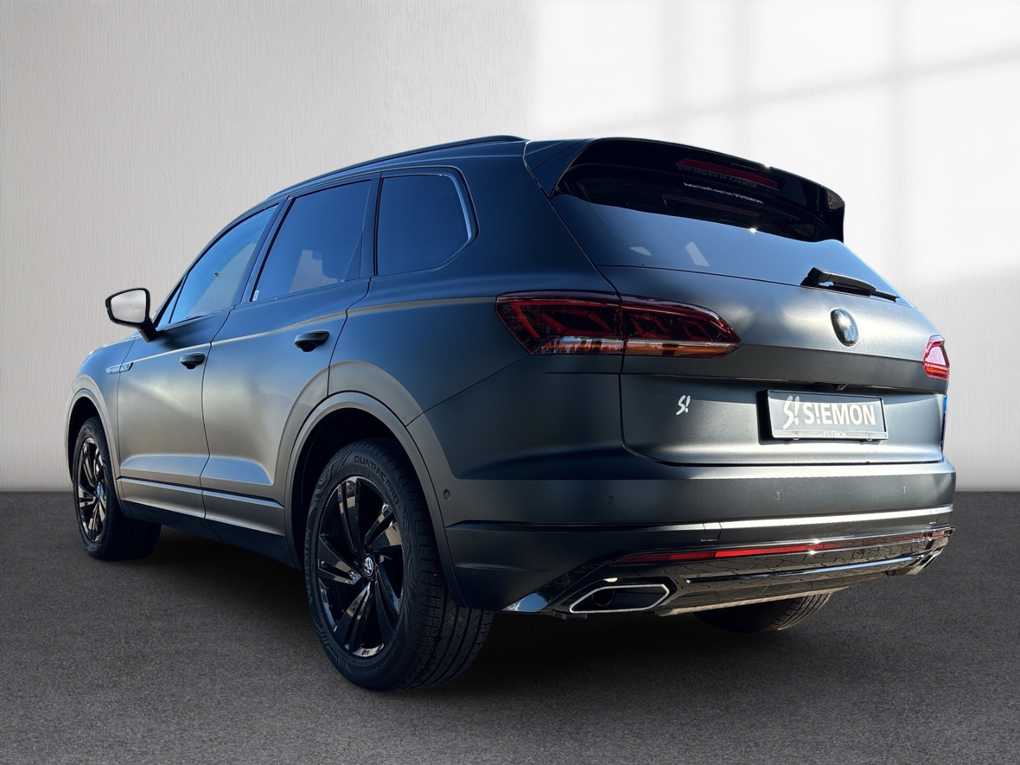 Fahrzeugabbildung Volkswagen Touareg Elegance 4Motion 3.0 V6 Navi Kam PDC Standheizung