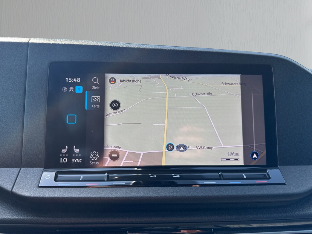Fahrzeugabbildung Volkswagen Caddy Life TDI ACC Temp SHZ Navi Klima AHK Color BT