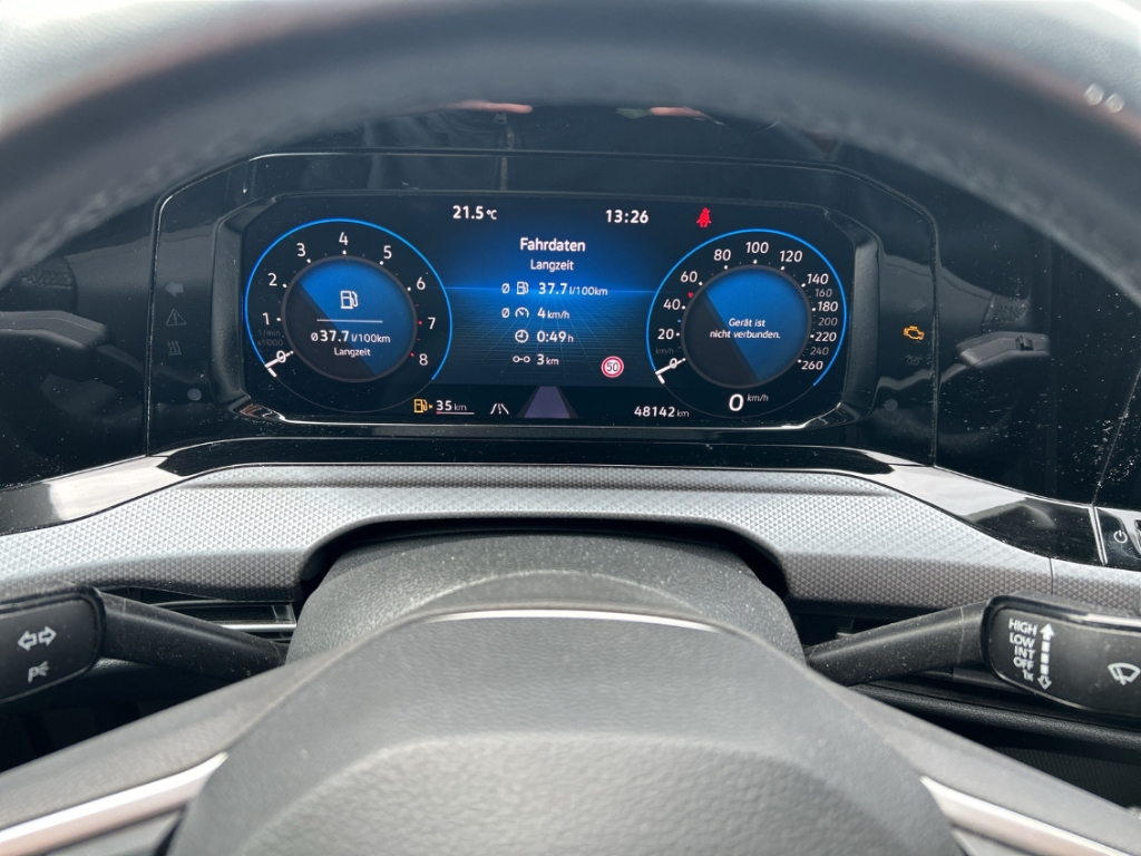 Fahrzeugabbildung Volkswagen Golf Active 1.5 Life IQ.Drive SHZ LED NAVI StdHz StandHZG ACC Apple CarPlay