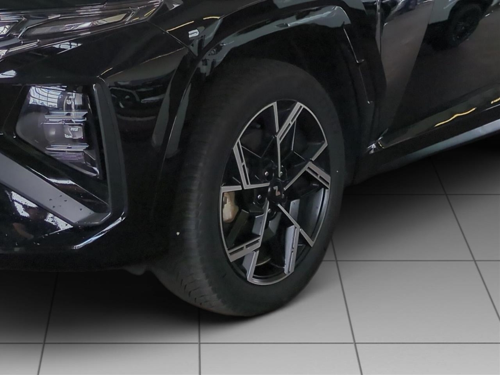 Fahrzeugabbildung Hyundai TUCSON FL PHEV 1.6 AT 4WD MY25 N-LINE Sitz-P AHK MATRIX-LED Navi Digitales Cockpit Soundsystem