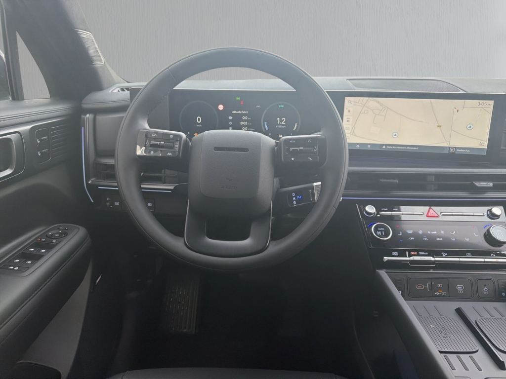 Fahrzeugabbildung Hyundai SANTA FE MY26 HEV 1.6 4WD BLACKLINE Schiebedach HUD Navi Leder digitales Cockpit
