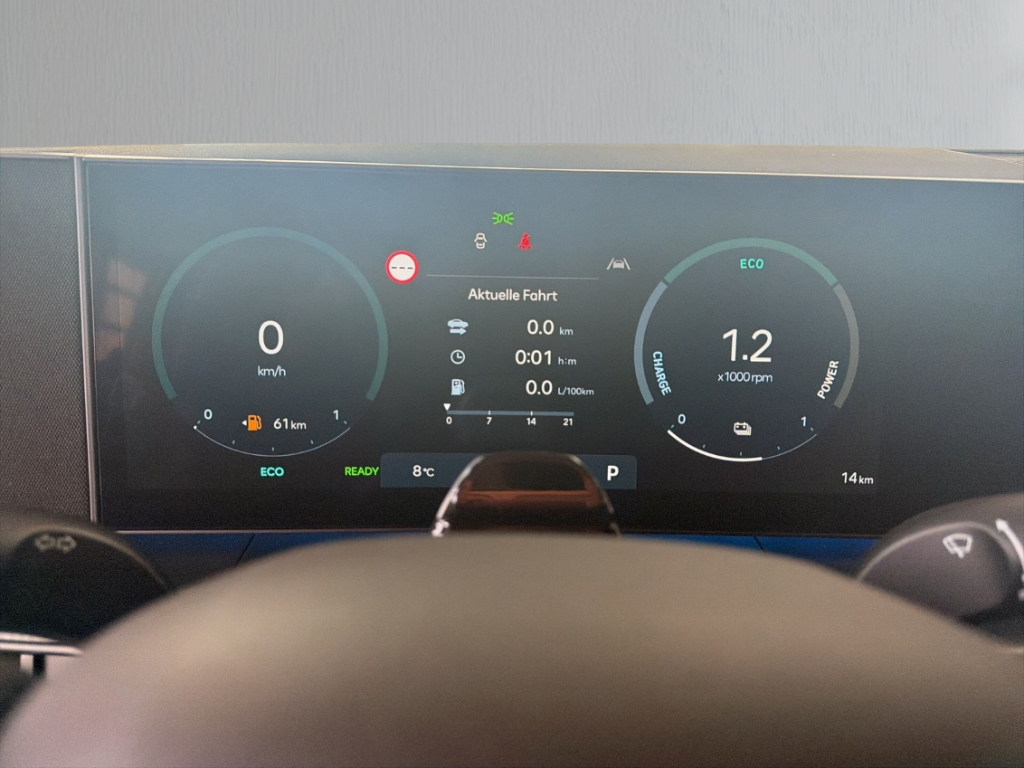 Fahrzeugabbildung Hyundai SANTA FE MY26 HEV 1.6 4WD BLACKLINE Schiebedach HUD Navi Leder digitales Cockpit