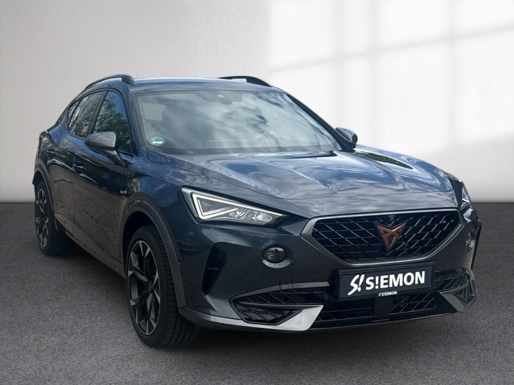 Fahrzeugabbildung CUPRA Formentor 1.5 TSI AHK NAVI SHZ LED R-KAM BeatsAu AHK-klappbar Digitales Cockpit Soundsystem