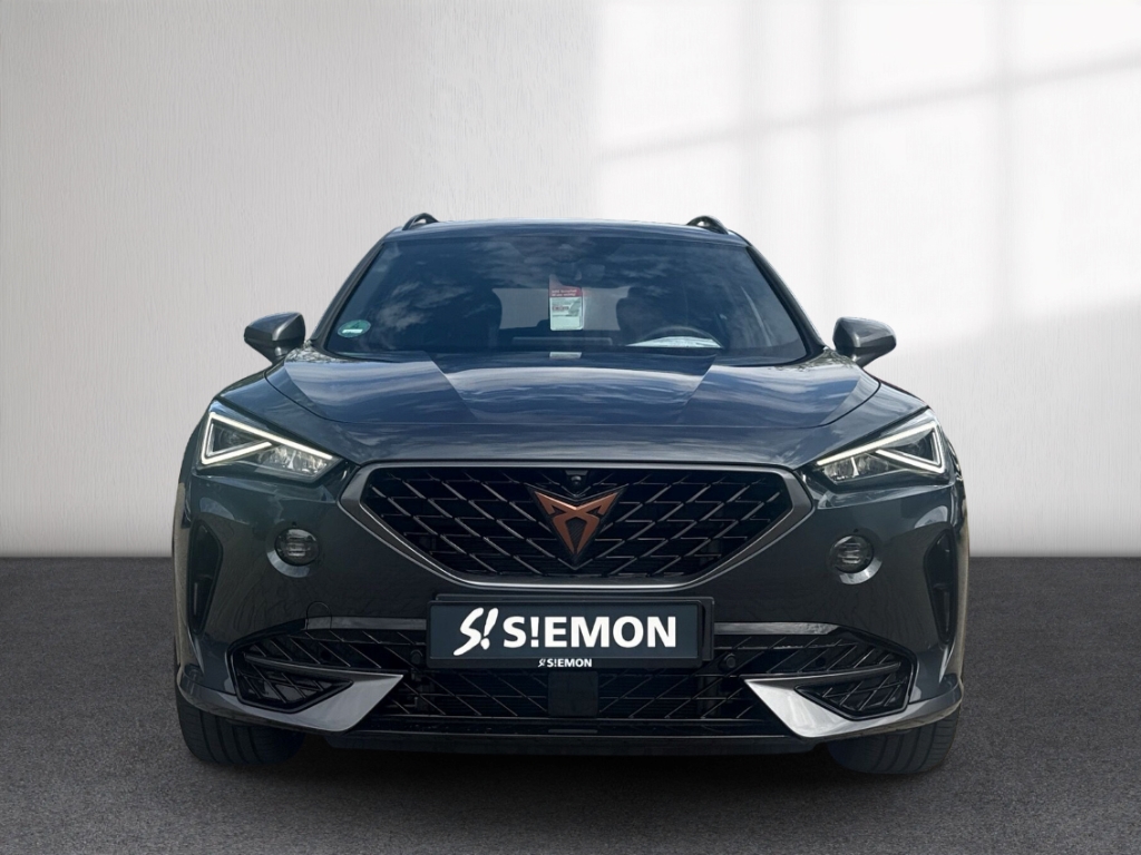 Fahrzeugabbildung CUPRA Formentor 1.5 TSI AHK NAVI SHZ LED R-KAM BeatsAu AHK-klappbar Digitales Cockpit Soundsystem