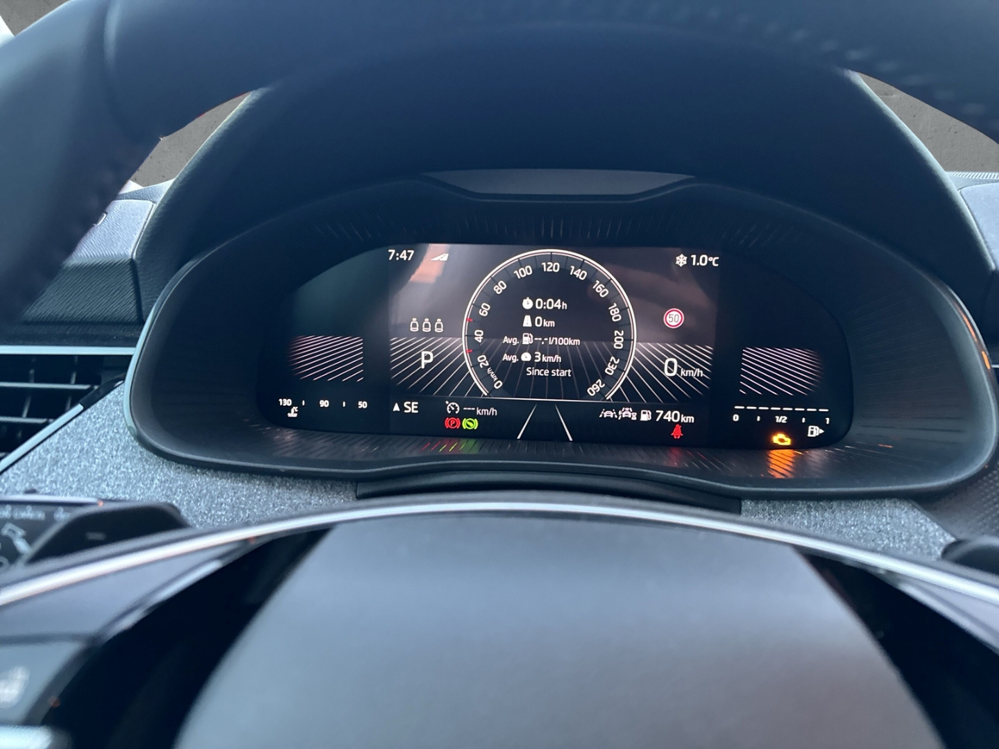 Fahrzeugabbildung SKODA Scala 1.0 TSI DSG Tour MatrLED Temp SHZ LHZ RKam