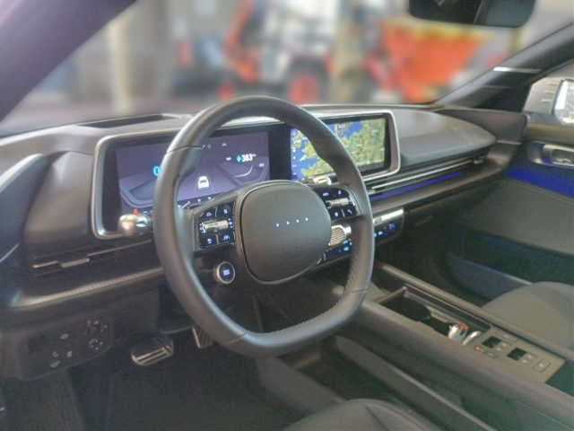 Fahrzeugabbildung Hyundai IONIQ 6 77,4kWh 4WD UNIQ HUD Navi Digitales Cockpit Memory Sitze Soundsystem Bose