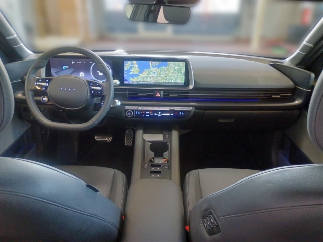 Fahrzeugabbildung Hyundai IONIQ 6 77,4kWh 4WD UNIQ HUD Navi Digitales Cockpit Memory Sitze Soundsystem Bose