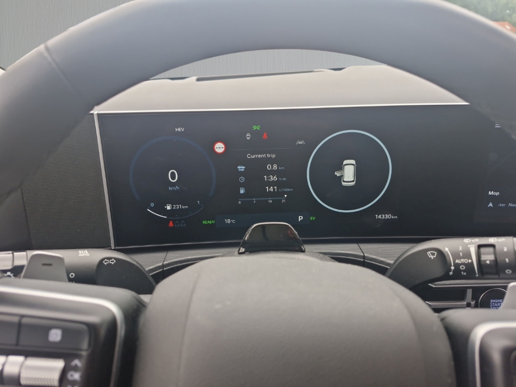 Fahrzeugabbildung Hyundai SANTA FE PHEV MY25 1.6 AT 4WD Signature Komf.P Tech.P AHK 5-Sitz Navi Leder Digi Cockpit