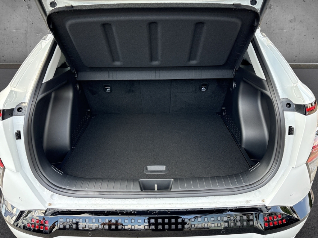 Fahrzeugabbildung Hyundai KONA SX2 MY27 65kWh TREND el.Heckklappe Wärmepumpe Navi digitales Cockpit LED ACC