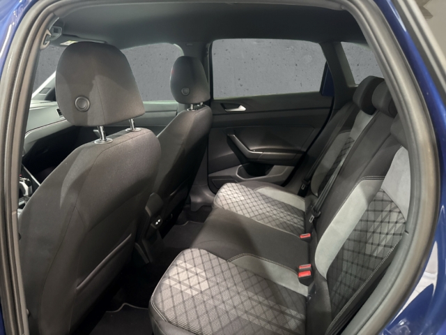 Fahrzeugabbildung Volkswagen Taigo R-Line DSG VIRT NAV ACC AHK SHZ KLIMA