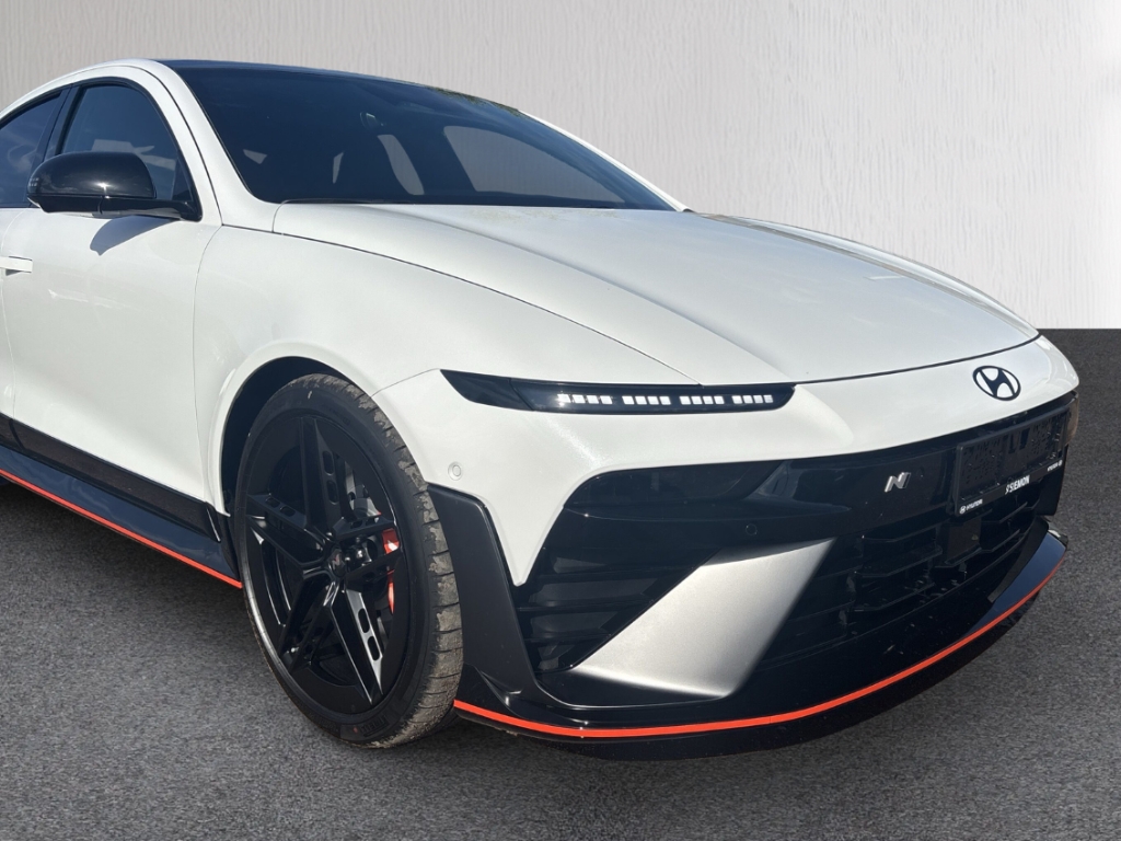Fahrzeugabbildung Hyundai IONIQ 6 N Performance Sitz-P Schiebedach MY26 84kWh 4WD Sportpaket HUD AD StandHZG Navi Leder