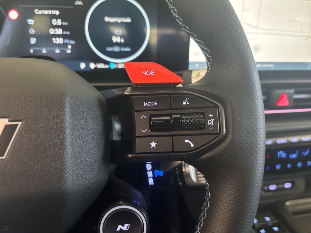 Fahrzeugabbildung Hyundai IONIQ 6 N Performance Sitz-P Schiebedach MY26 84kWh 4WD Sportpaket HUD AD StandHZG Navi Leder