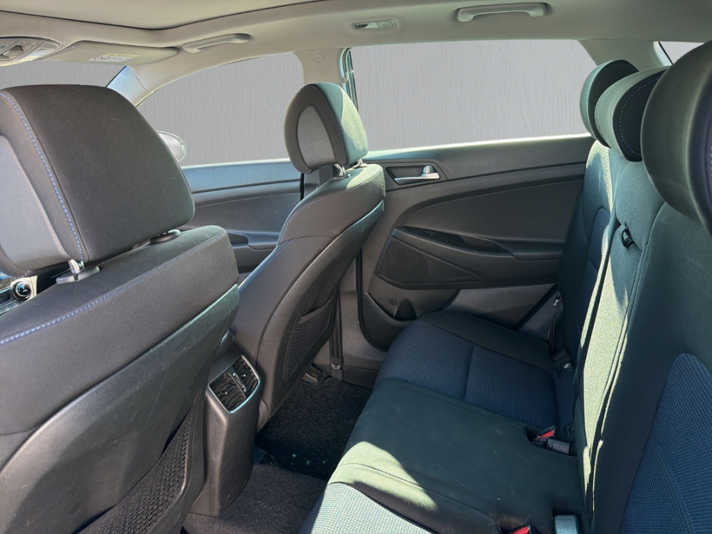 Fahrzeugabbildung Hyundai TUCSON 1.6 T-GDi 2WD Trend BT SHZ Klima Touchscreen