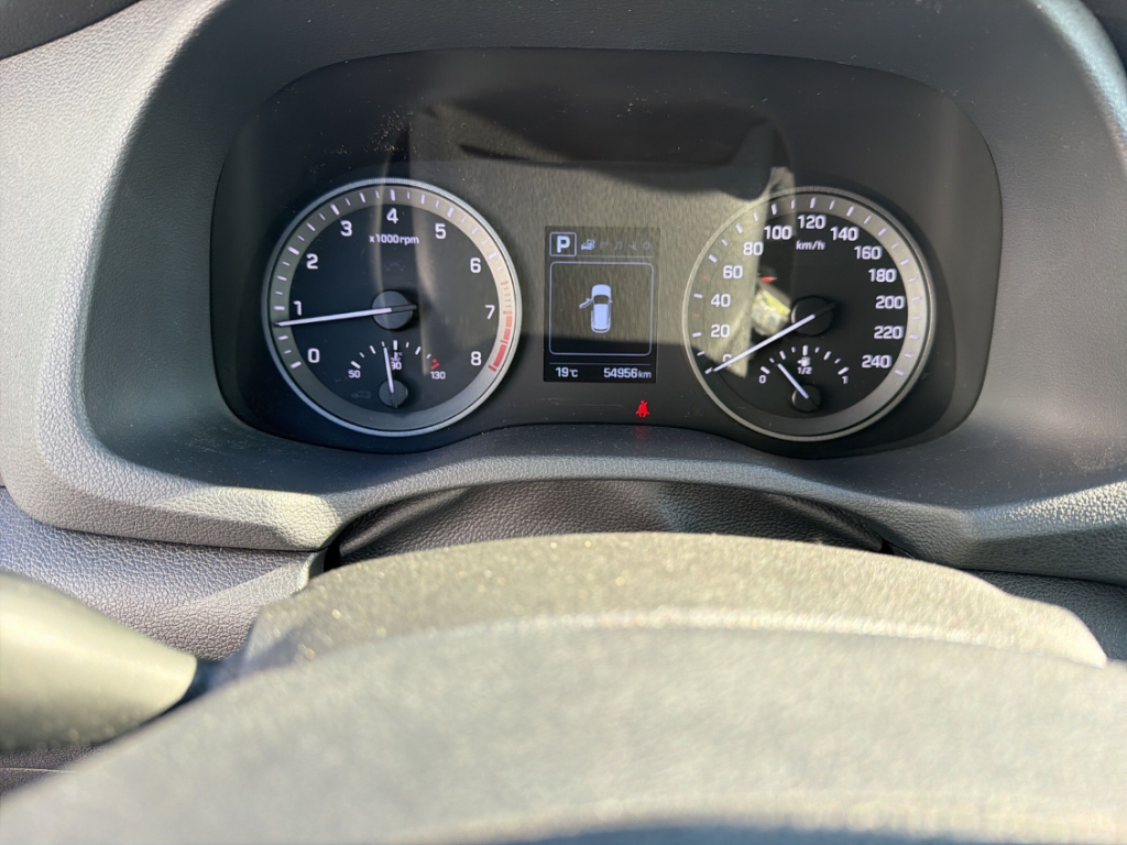 Fahrzeugabbildung Hyundai TUCSON 1.6 T-GDi 2WD Trend BT SHZ Klima Touchscreen