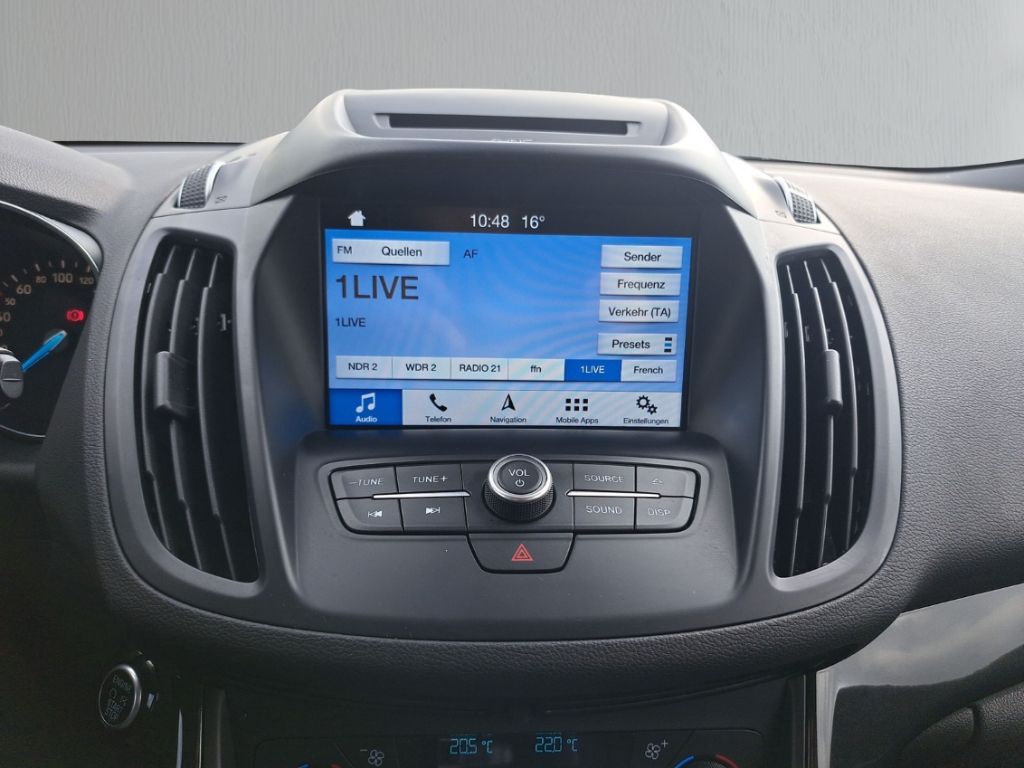Fahrzeugabbildung Ford Kuga Titanium SHZ PDCv+h Temp Navi Klima Color