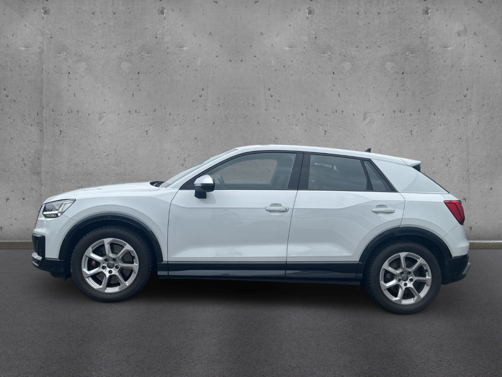 Fahrzeugabbildung Audi SQ2 2.0 TFSI quattro Rückfahrkam. Temp PDC SHZ