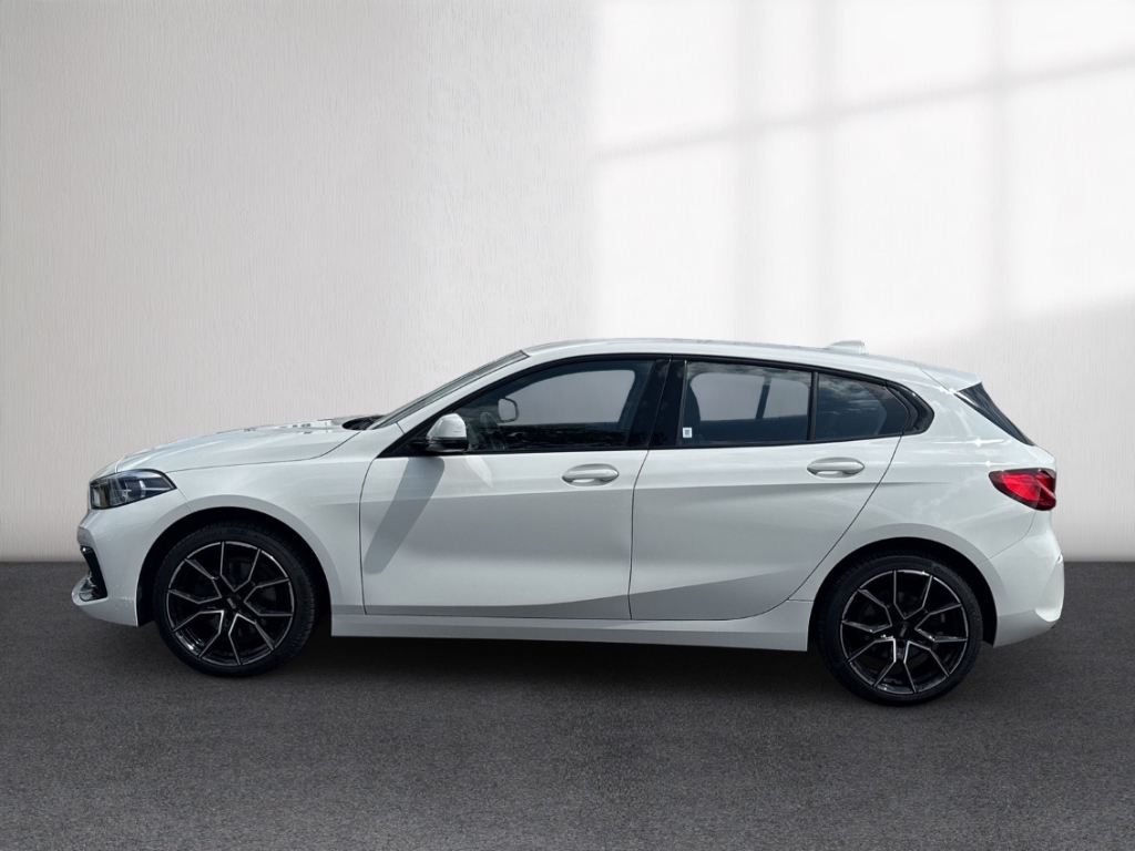 Fahrzeugabbildung BMW 118 i SportLine LHZ SHZ LED elHeck Navi CarPlay
