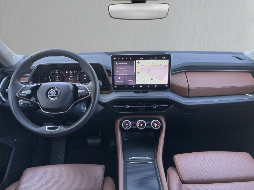 Fahrzeugabbildung SKODA Kodiaq 2.0 TDI DSG Selection AHK Leder LM-20 Winter Kamera