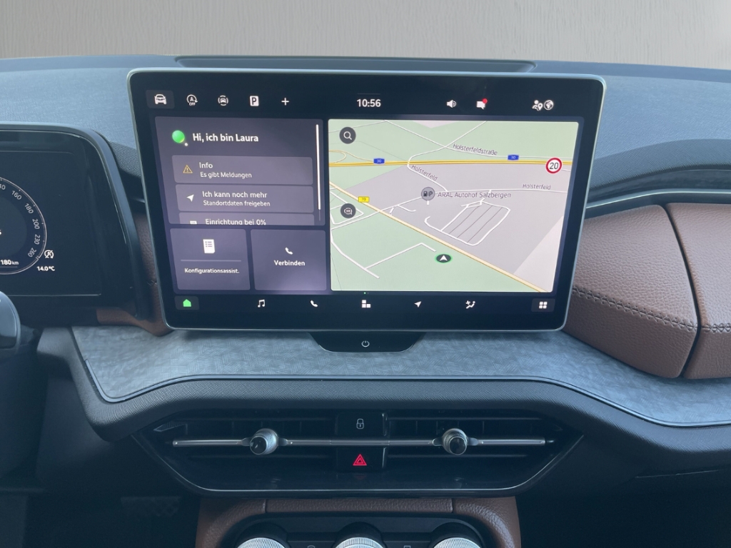 Fahrzeugabbildung SKODA Kodiaq 2.0 TDI DSG Selection AHK Leder LM-20 Winter Kamera