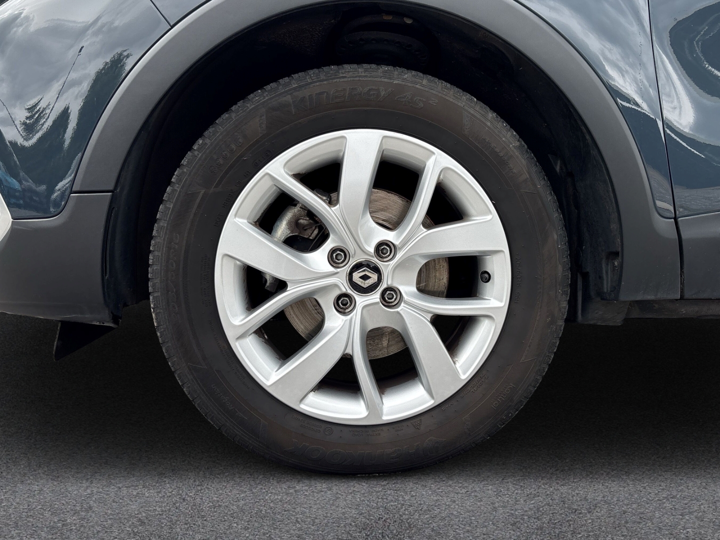 Fahrzeugabbildung Renault Captur Limited 1.3B Temp PDC RFK LMF