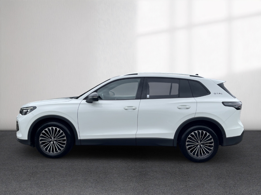 Fahrzeugabbildung Volkswagen Tiguan 1.5 eTSI DSG Goal IQ.Light AHK SHZ PDC Klima R-Kam FrontAs