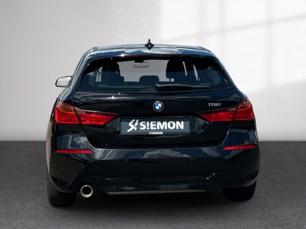 Fahrzeugabbildung BMW 118 i steptronic Advantage Navi Tempo SHZ PDC
