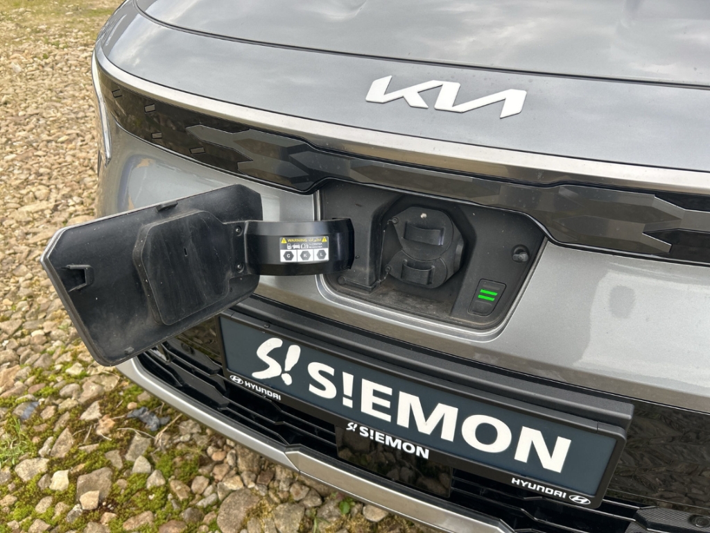 Fahrzeugabbildung Kia Niro e-(64,8 KWh) Vision Navi ACC Apple CarPlay Android Auto Mehrzonenklima