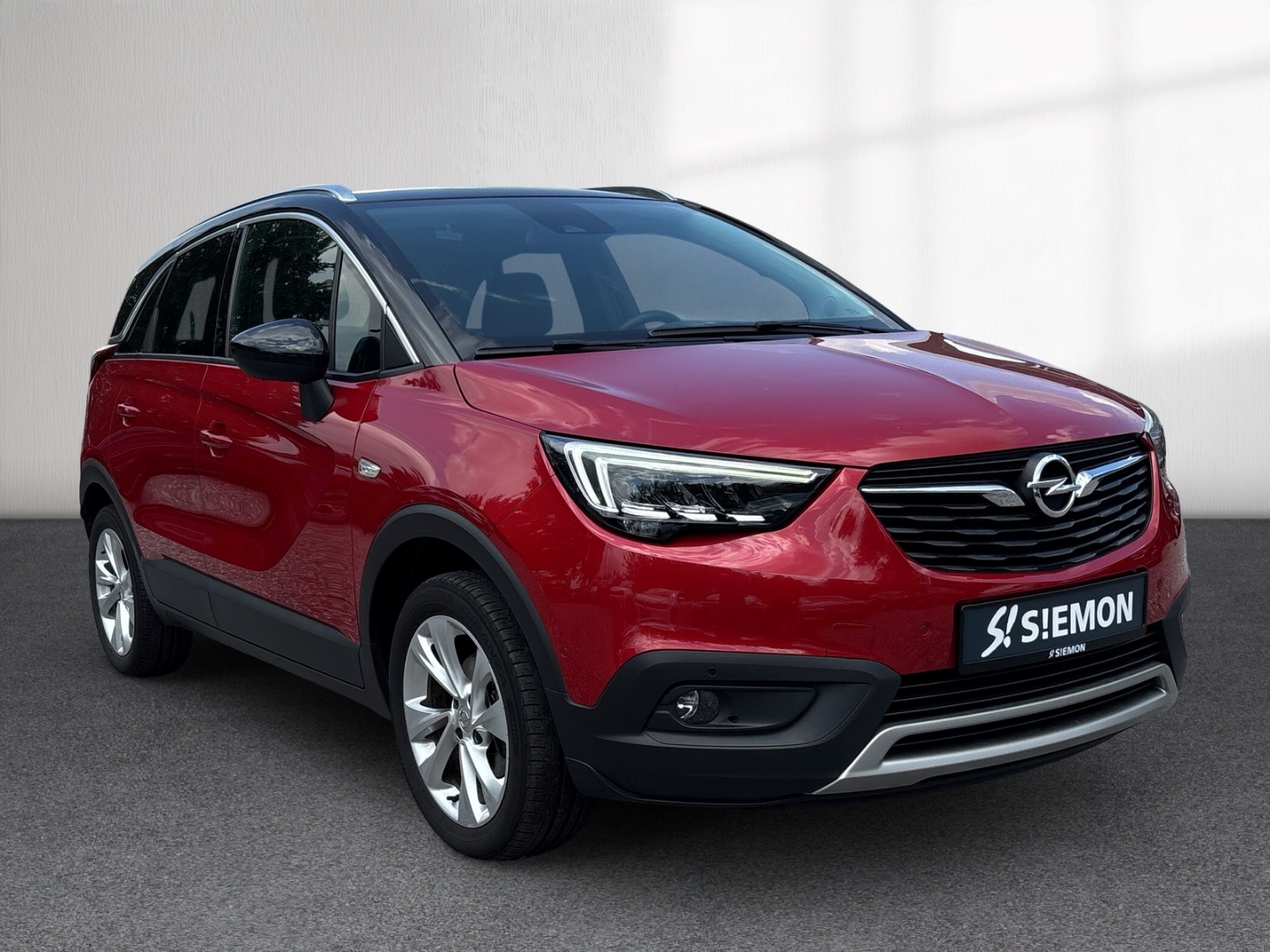 Fahrzeugabbildung Opel Crossland X 1.2 Ultimate ACC PDC HeadUp Navi SHZ