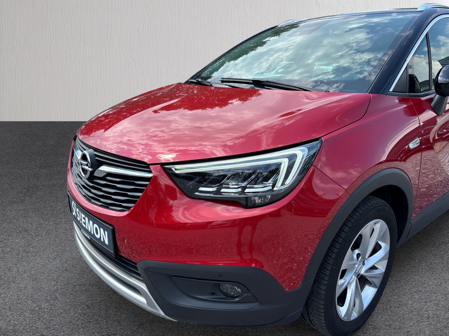 Fahrzeugabbildung Opel Crossland X 1.2 Ultimate ACC PDC HeadUp Navi SHZ