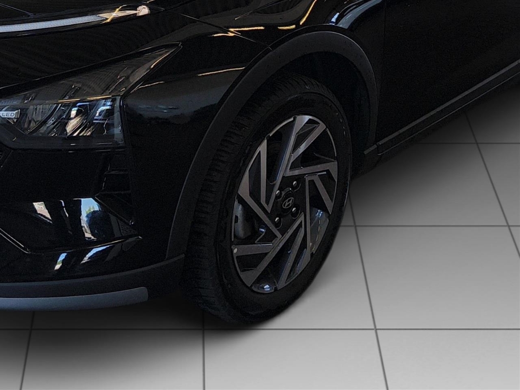 Fahrzeugabbildung Hyundai BAYON FL 1.0 T-GDI DCT MY25 Trend Komfortpaket Navi Digitales Cockpit LED Apple CarPlay