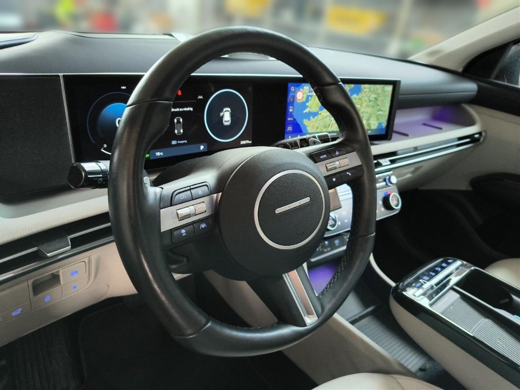 Fahrzeugabbildung Hyundai TUCSON FL PHEV 1.6 AT 4WD MY25 Prime ECS Assist-P MATRIX-LED Leder Digitales Cockpit Soundsystem