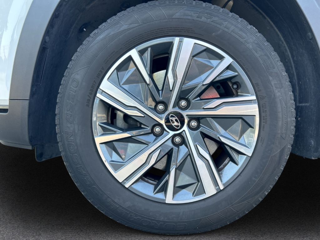 Fahrzeugabbildung Hyundai TUCSON 1.6 CRDi 7-DCT 2WD SELECT Navi LED Funkt.P. digitales Cockpit Apple CarPlay