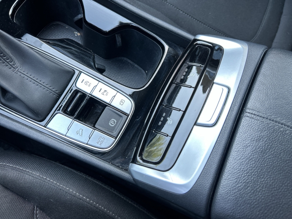 Fahrzeugabbildung Hyundai TUCSON 1.6 CRDi 7-DCT 2WD SELECT Navi LED Funkt.P. digitales Cockpit Apple CarPlay