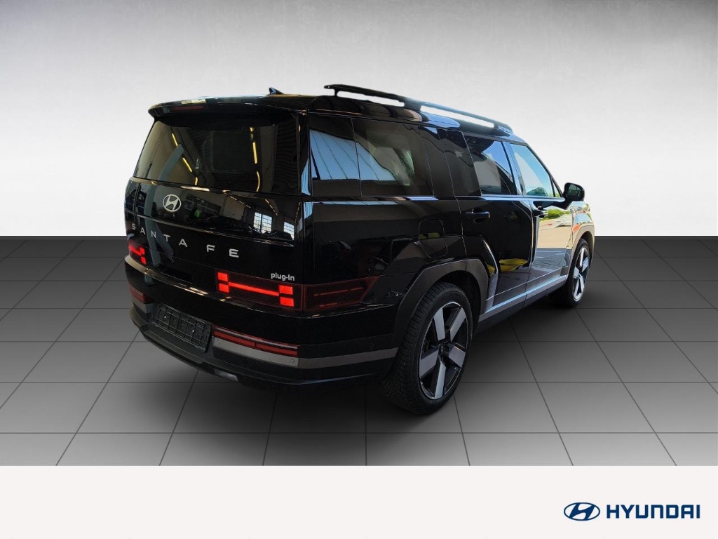 Fahrzeugabbildung Hyundai SANTA FE PHEV MY25 1.6 AT 4WD Signature Komf-P. 7-Sitz Dig-KEY Navi Leder Digitales Cockpit