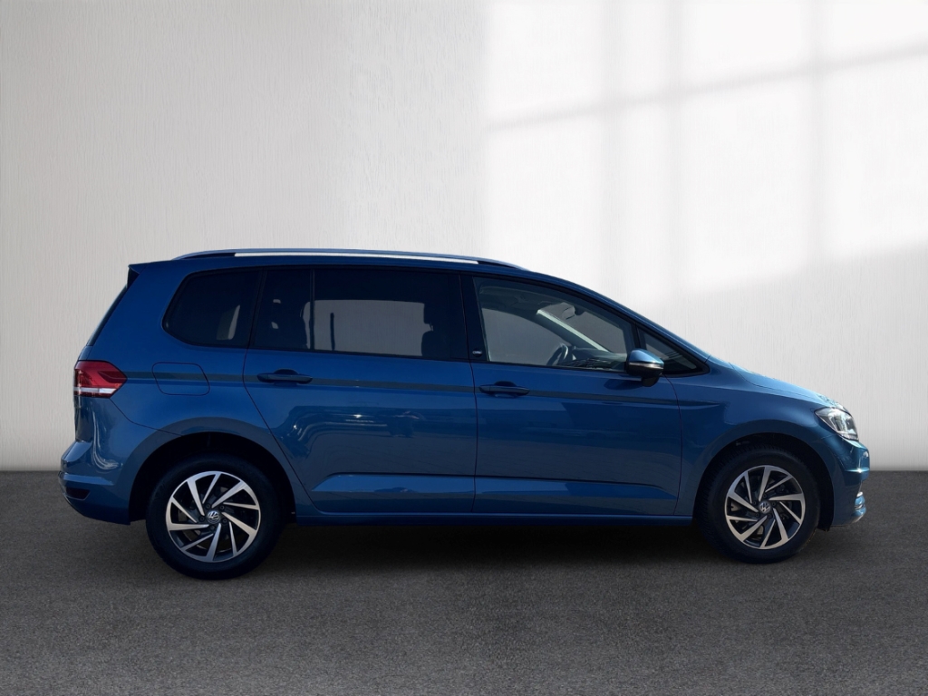 Fahrzeugabbildung Volkswagen Touran Sound BMT Start-Stopp 1,2L TSI 7 Sitzer